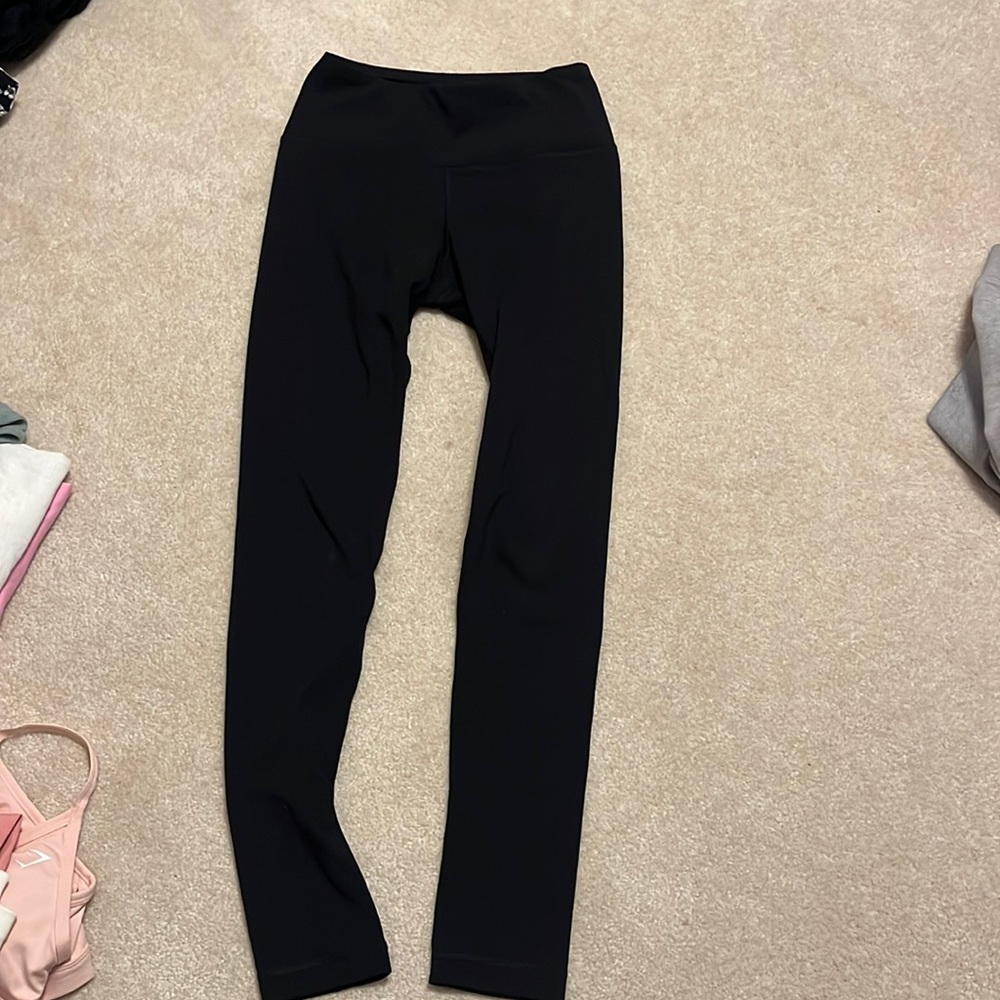 black leggings